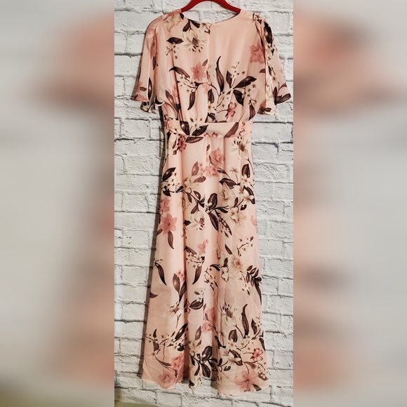 💝Eliza J Hi-Lo Blush Maxi Dress - Picture 11 of 14